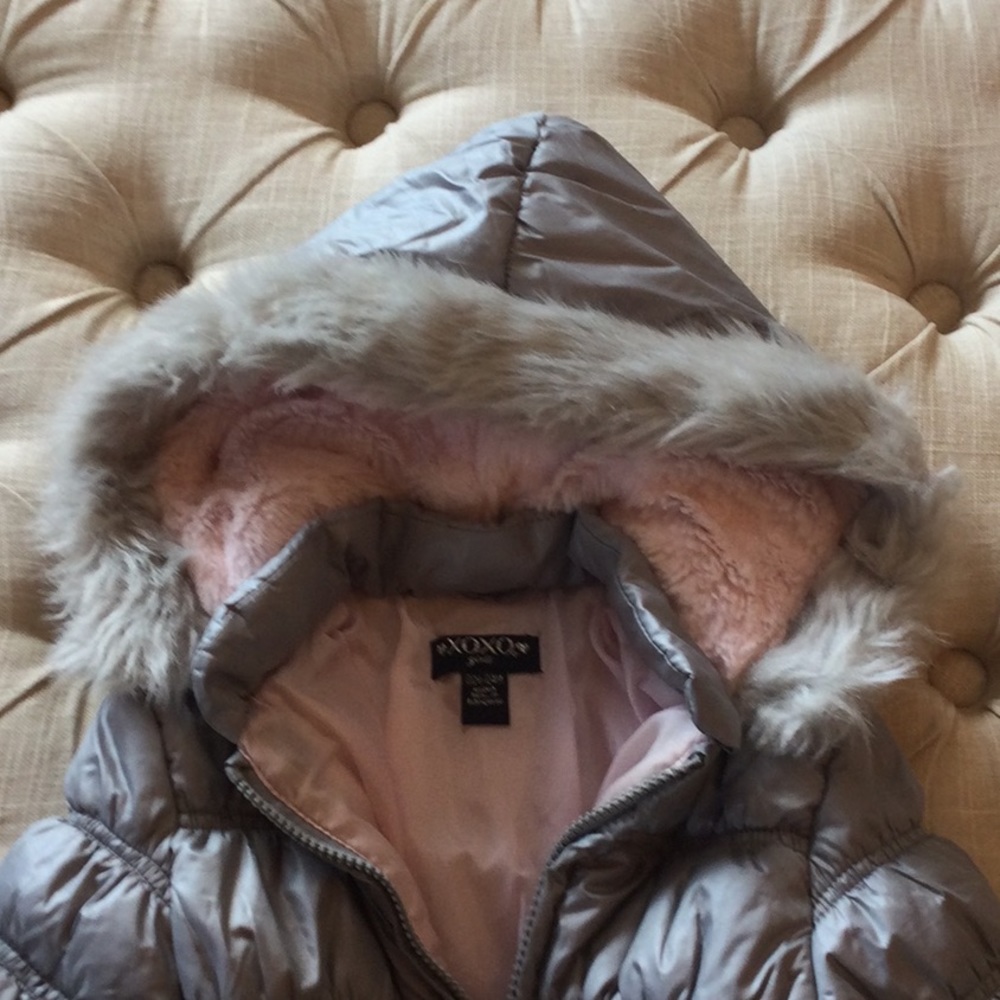 Puffer Jacket - Picture 3 of 5